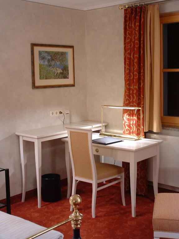 ויידן Altstadthotel Braeuwirt חדר תמונה