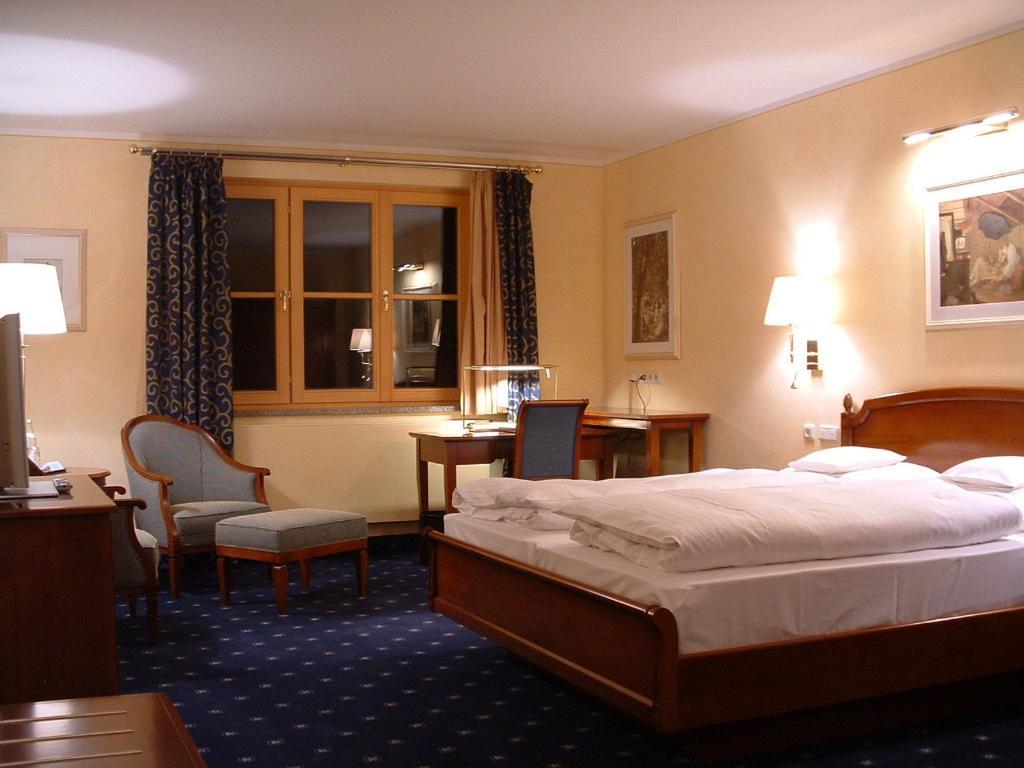 ויידן Altstadthotel Braeuwirt חדר תמונה