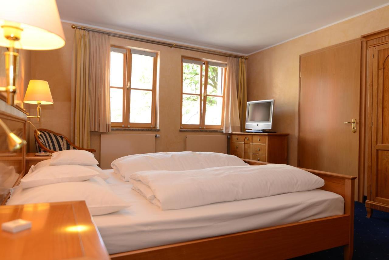 ויידן Altstadthotel Braeuwirt מראה חיצוני תמונה
